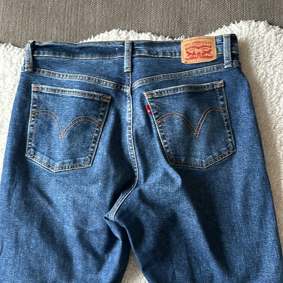 Levi’s Wedgie Straight Jeans | 32 - Picture 3 of 4